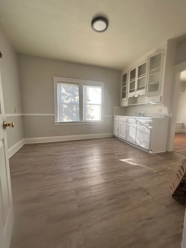 Photo - 10906 Revere Ave Unidad 1