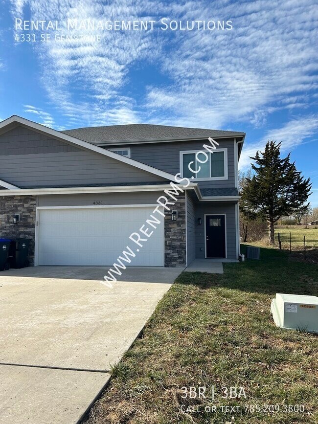 Photo - 4331 SE Gemstone-