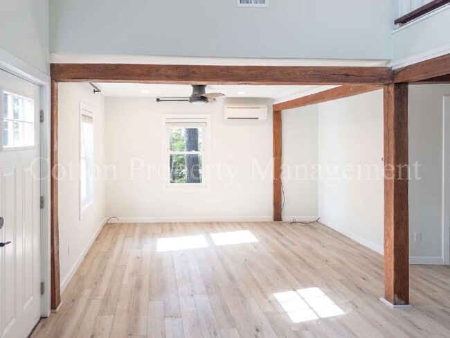 Photo - 1410 S 42nd St