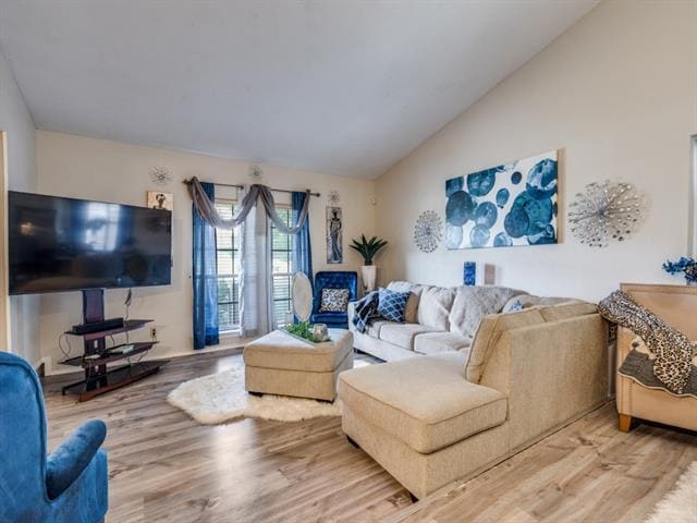 Photo - 1308 Heidi Dr