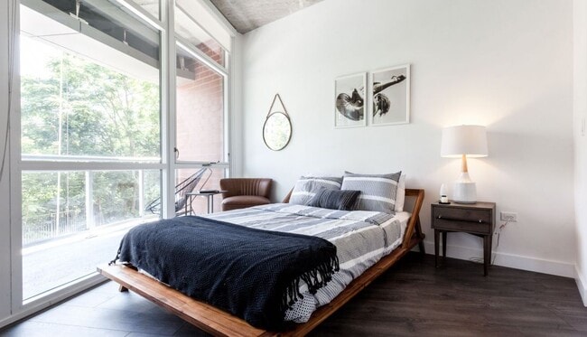 Photo - 1590 Elmwood Ave