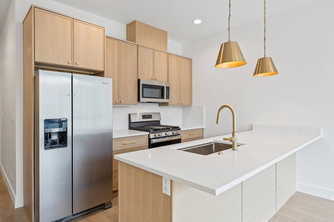 Photo - 1313 W Taylor St
