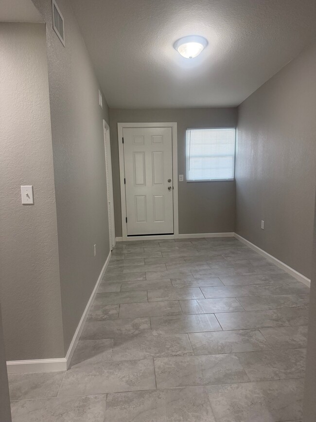 Photo - 3040 Fletcher Ave