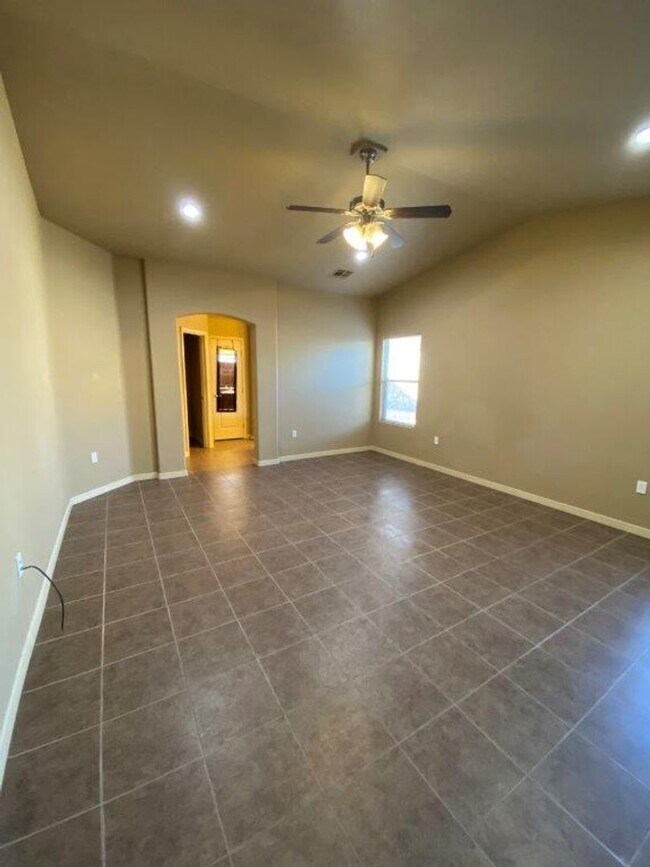 Photo - 7328 Vista De Sobre Dr