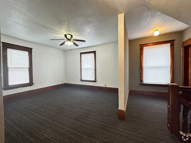 Building Photo - 1316 6th Ave S Unit 1316 6th Ave S #2 Rental