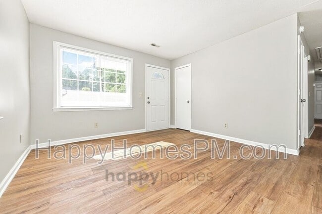 Photo - 2455 Glover Rd