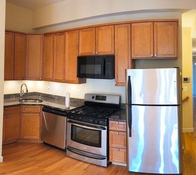 Photo - 3227 11th St NW Unit 4D