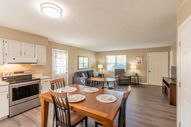 Corporate / Seasonal / Mid-term Rental - Furnished
