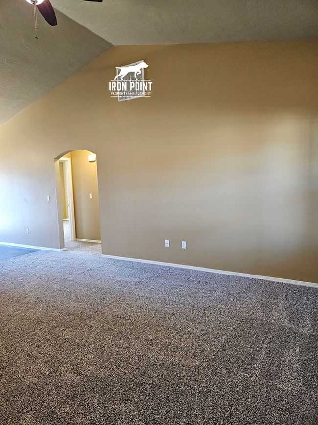 Photo - 3bed/2bath home w/bonus room, 2 car garage, fenced yard, and landscaping included.