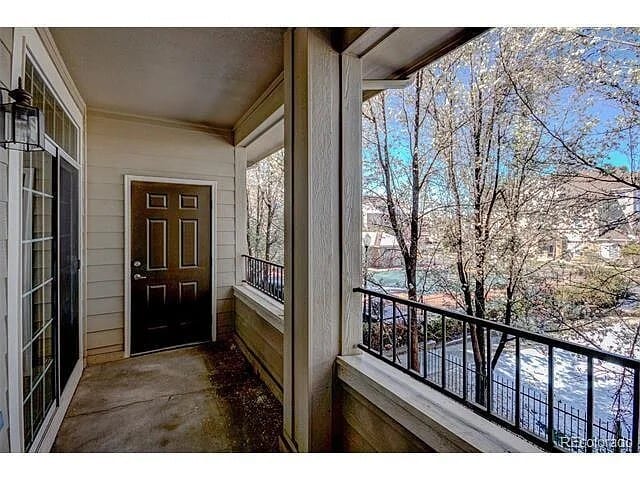 Photo - 1520 S Florence Way Unidad 110
