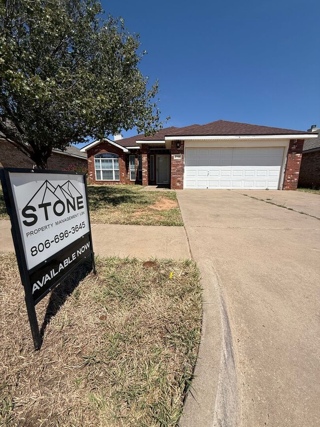 3/2/2 Frenship ISD available NOW! - 3/2/2 Frenship ISD available NOW! Casa