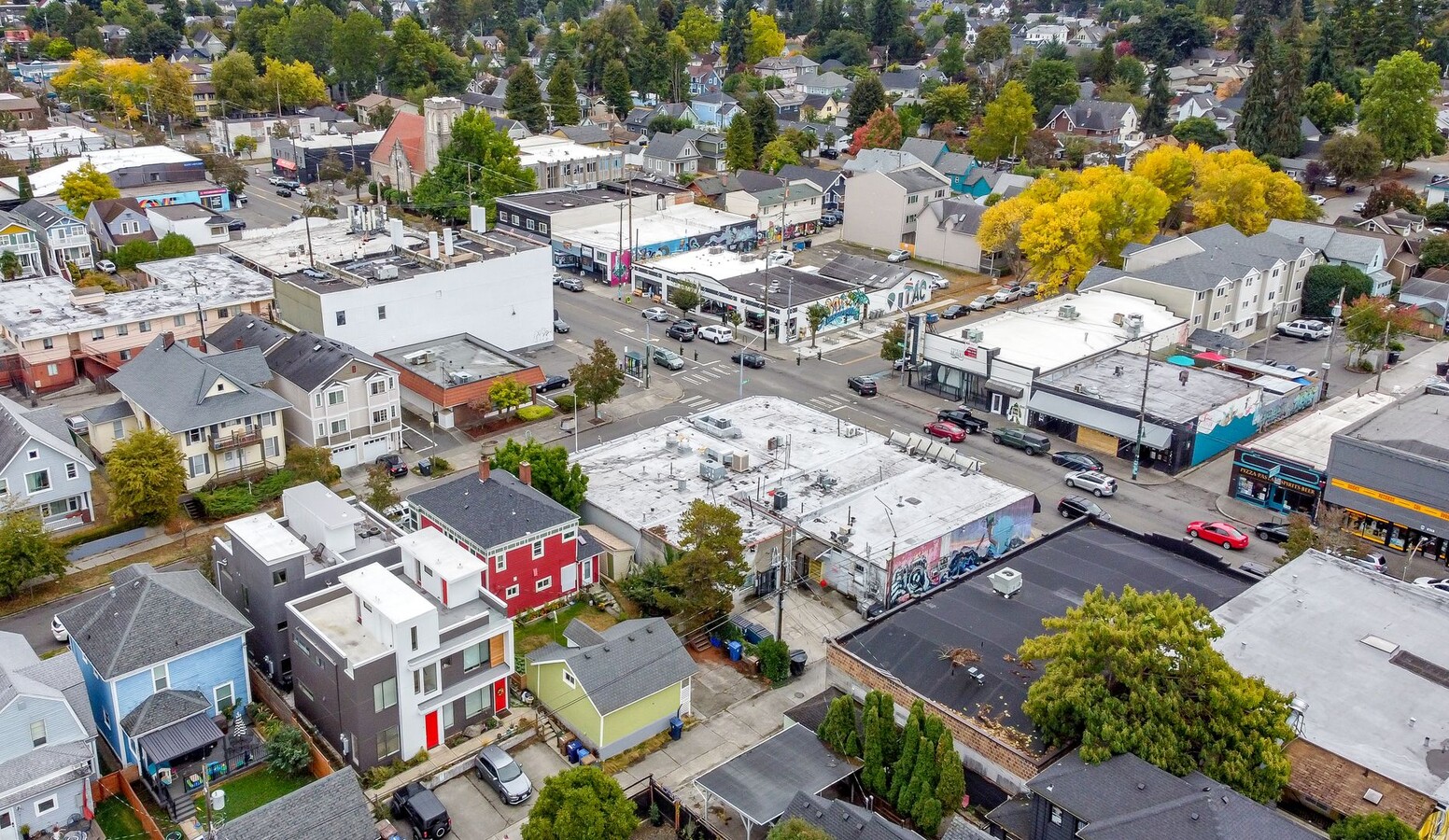 Modern Townhome - Modern Townhome