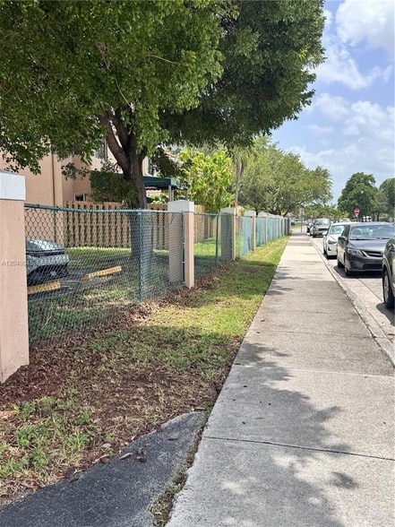 13165 SW 64th Terrace Unit 1006