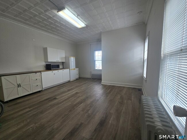 Photo - 49 Woodside St