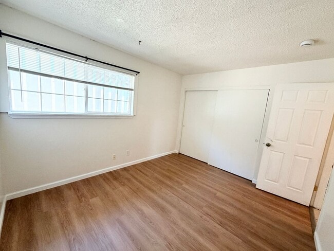 Photo - Comfortable 2BD/1BA with water&garbage Included in Santa Rosa
