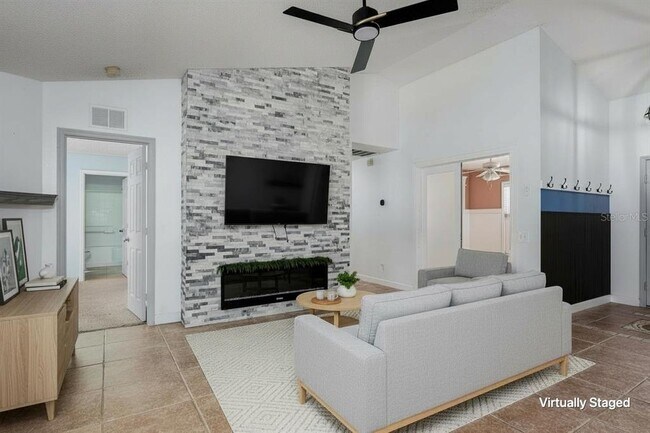 4008 Kingsfield Dr