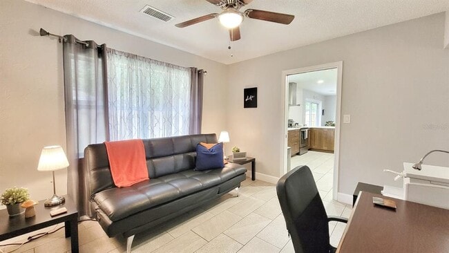 Photo - 741 NW 36th St