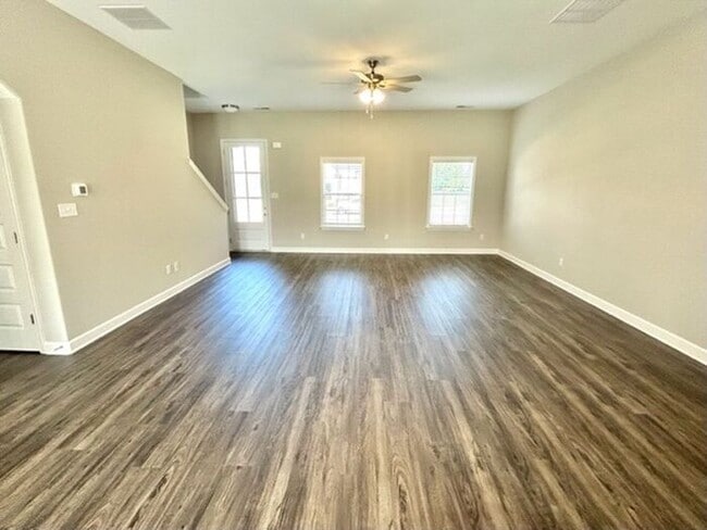 Photo - Now Leasing at Winstone Estates in Millington.