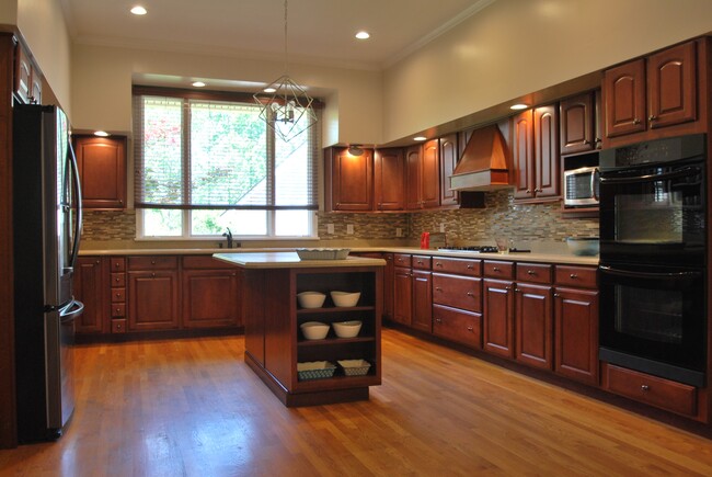 Photo - 13 Tanglewood Dr