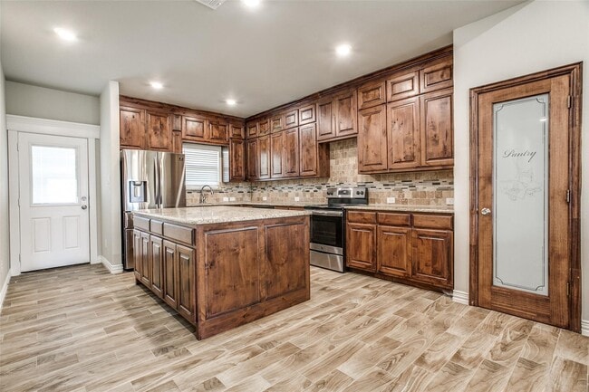 Photo - 2016 Langston St