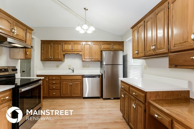 Photo - 6808 NW Victor Dr