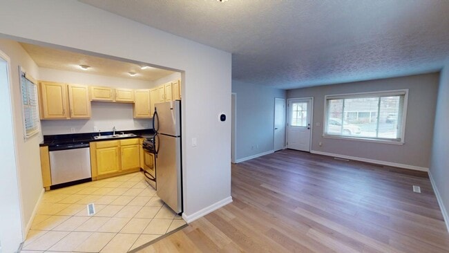 Photo - 3 BEDROOMS, 1 FULL BATHROOM + 2 CAR Carport Beautiful Single Family house available to show NOW f...