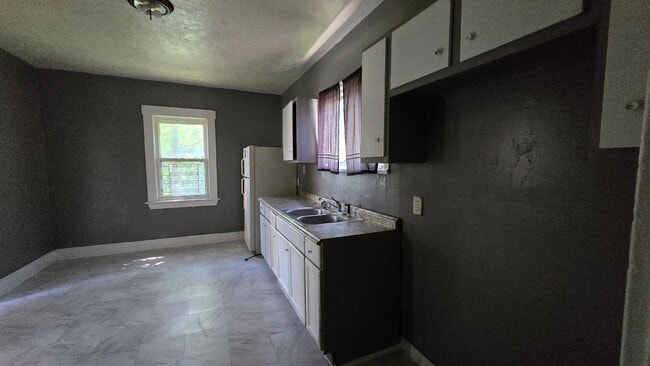 Building Photo - 9410 Reno Ave Rental