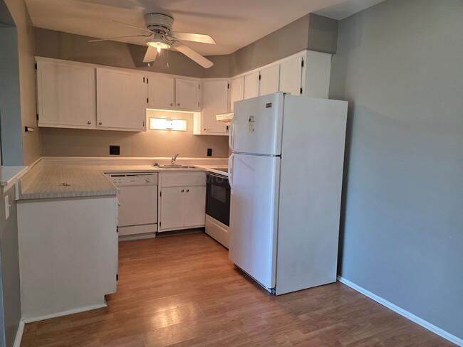 Photo - 19800 W 12 Mile Rd Unit 5