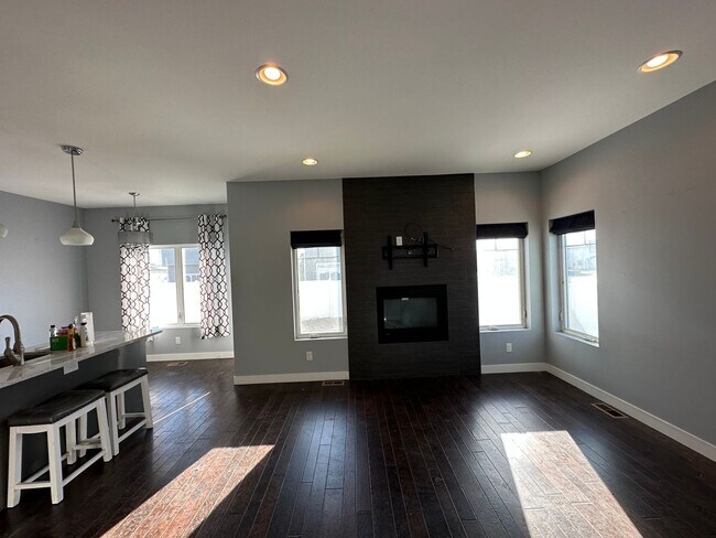 Photo - 2518 Granite Dr NW Unit 2518