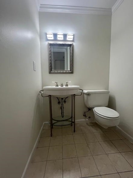 Photo - 7002 JFK Blvd E
