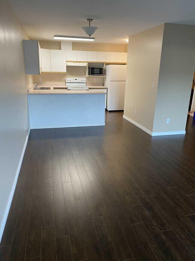 Photo - 45222-45222 Watson Rd