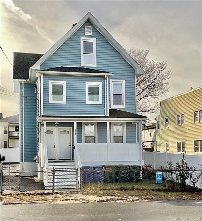 Photo - 164-166 Jefferson St Apartment Unit 2nd fl