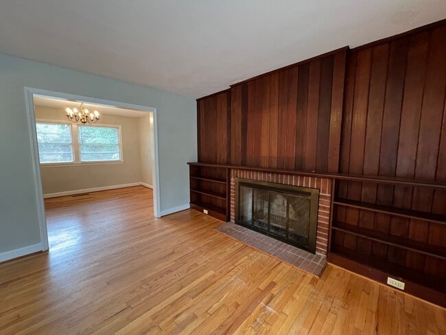 Photo - 2621 Bennington Rd