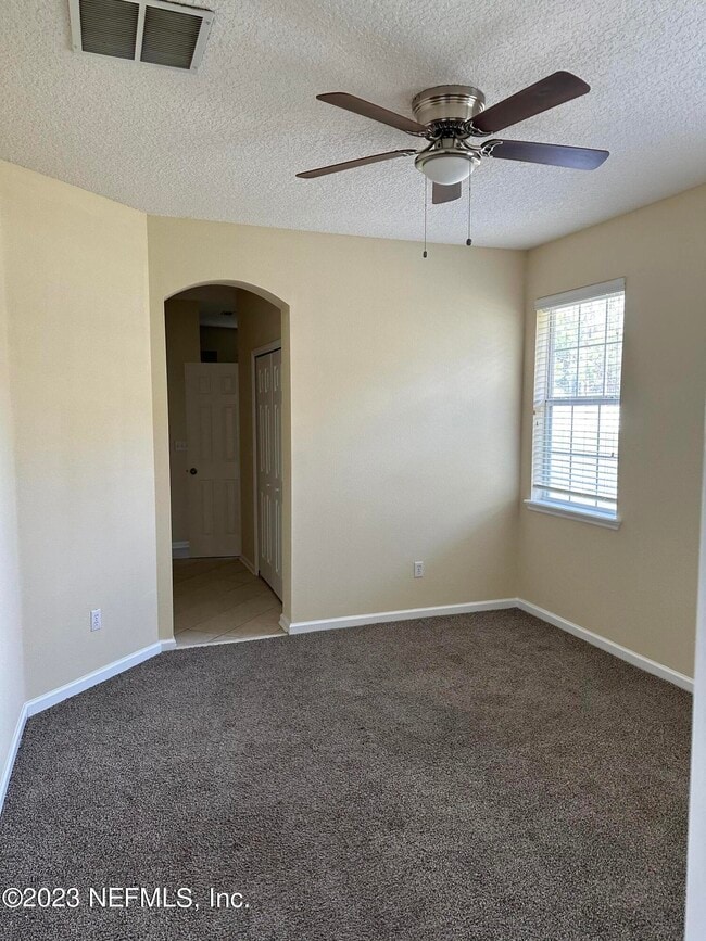 Photo - 3727 Creswick Cir