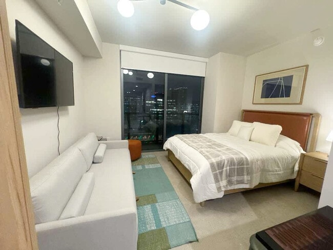 Building Photo - 11 NE 6th St Unit SI FL22-ID1380027P