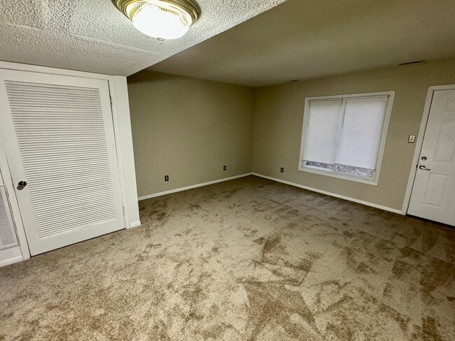 Photo - Azalea Gardens Apartments