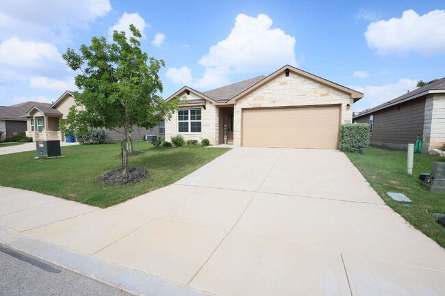 Photo - "Charming 4-Bed Sanctuary in San Antonio – 1702 Sq Ft of Comfortable Living!"