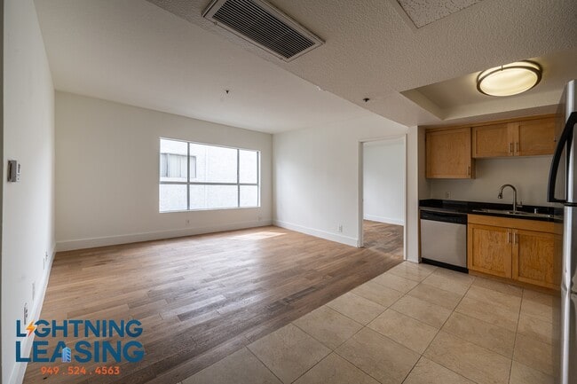Photo - 937 Palm Ave Condo Unit 206D