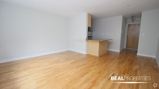 Building Photo - 625 W Wrightwood Ave Unit Studio Rental