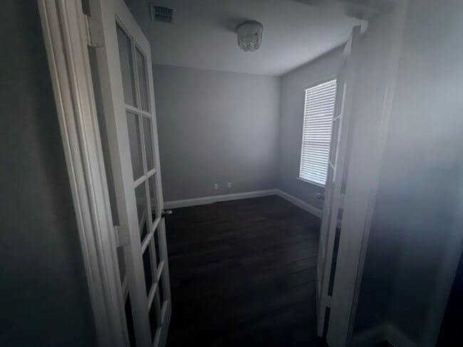 Photo - 1420 Alamandine Ave