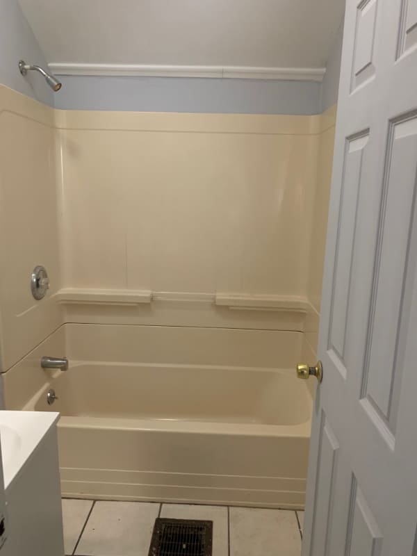 Photo - 4506 Baker St Unit 3