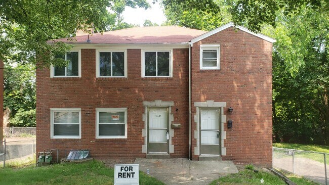 Building Photo - 1137 Woodbine St Rental