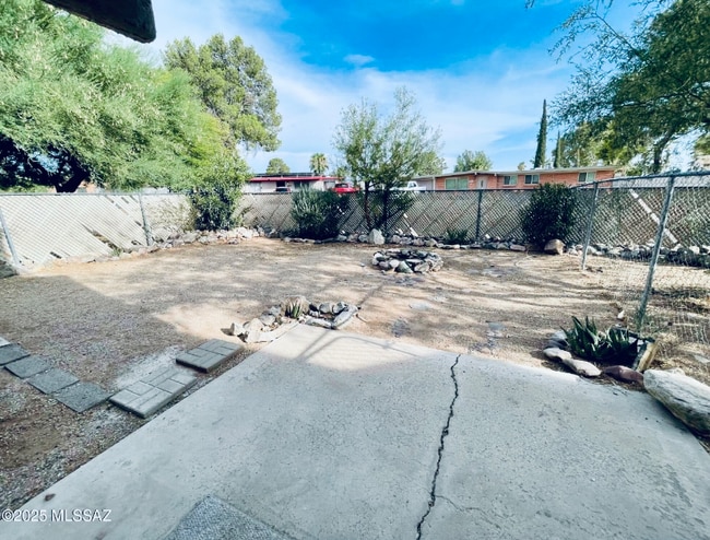 Photo - 3817 S Queen Palm Dr Unit 3811