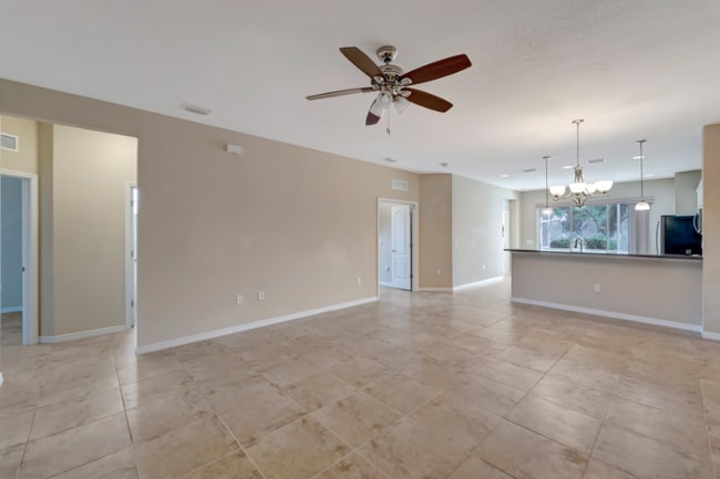 Photo - 27133 Ipswich Dr