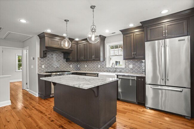 Photo - 18 Cary Rd