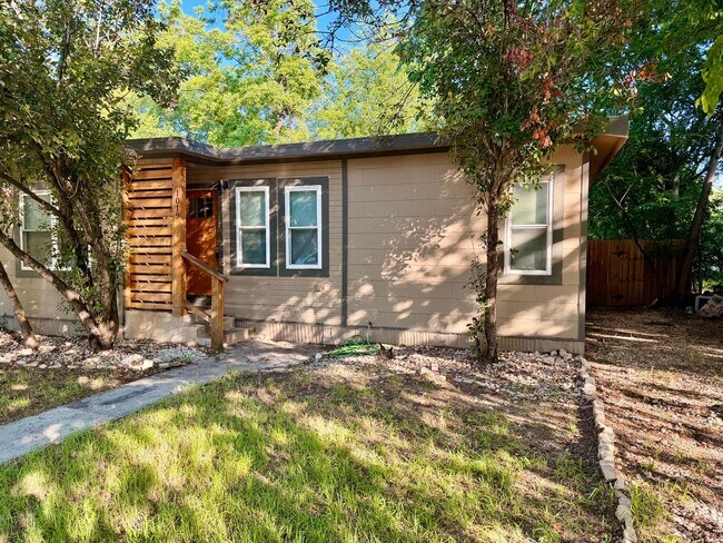 Photo - 1019 Haynes St