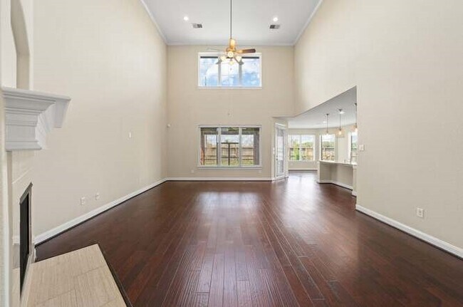 Photo - 4030 Brookfield Run Ln