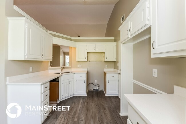 Photo - 45 Belmont Cove