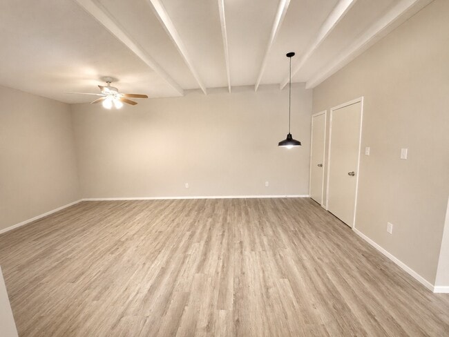 Photo - 221 San Angelo Ave