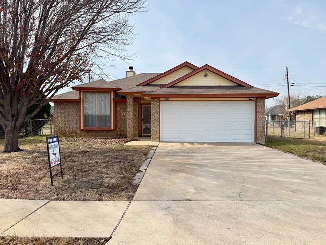 Building Photo - 2503 Marlin Dr